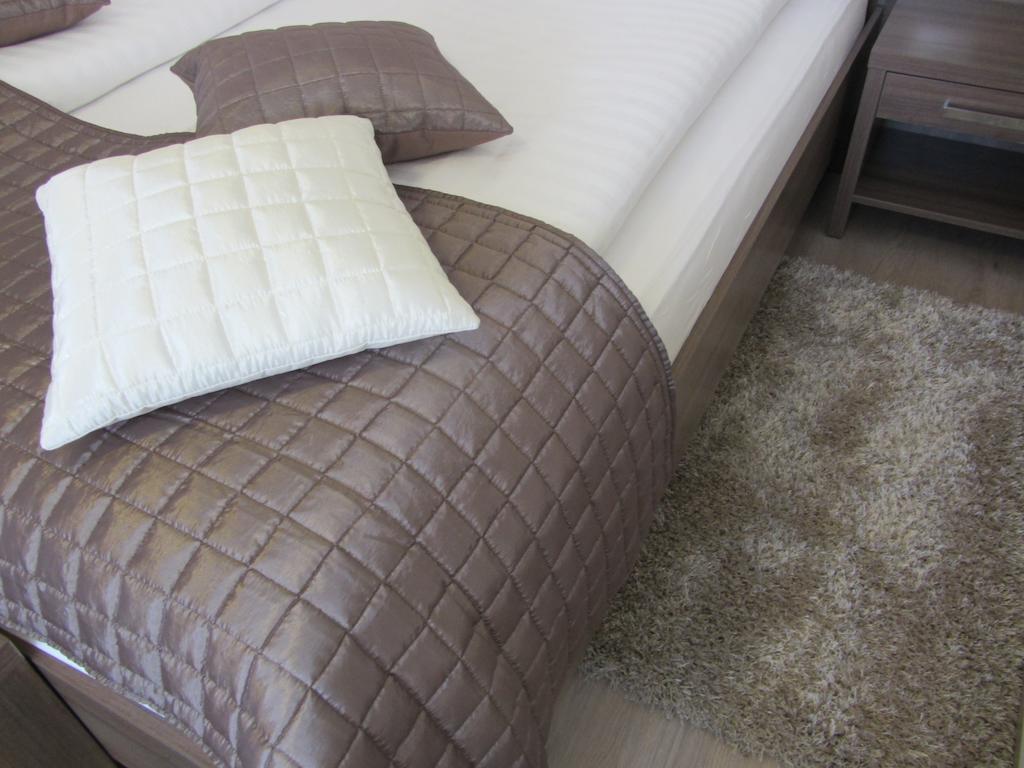 Villa Tollazzi Logatec Zimmer foto
